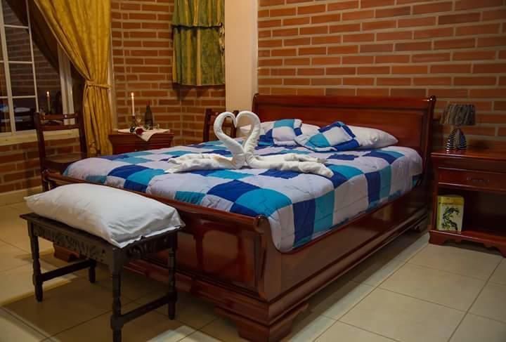 Casa Cultural Mindo Hotel ภายนอก รูปภาพ