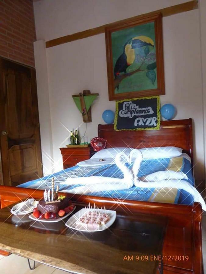 Casa Cultural Mindo Hotel ภายนอก รูปภาพ